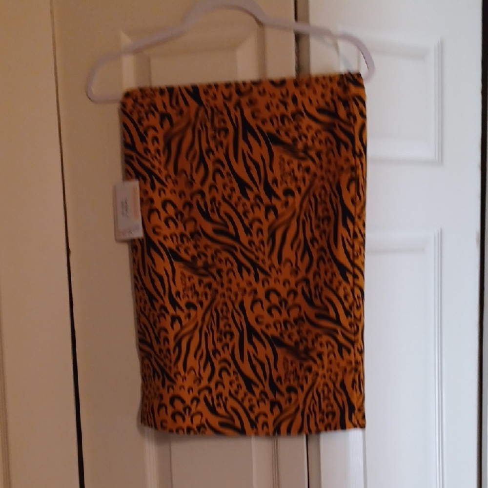 Lularoe Size S Cassie Leopard Print Skirt, NWT